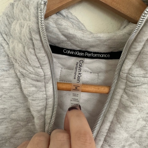 🩶 Calvin Klein Gray Half Zip Hoodie +FREE GIFT! - Picture 3 of 6
